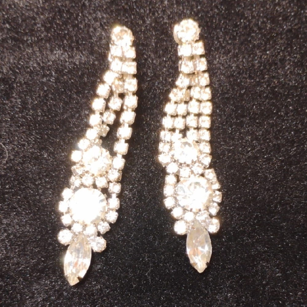 Sparkling Silver Crystal Dangle Earrings
